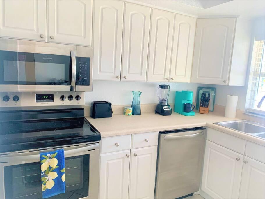 Bright And Beachy 2Bed 1Bath Home - Unit 210 โคโคบีช ภายนอก รูปภาพ