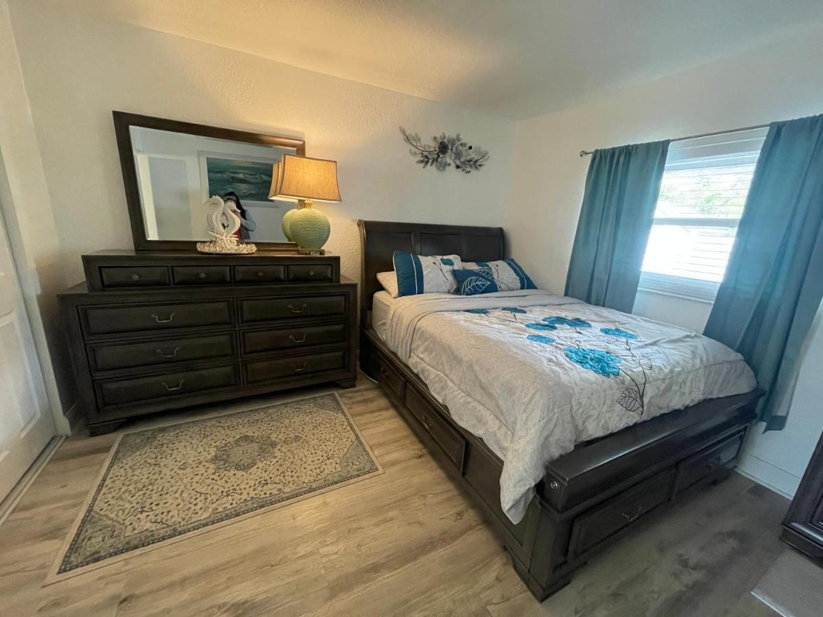 Bright And Beachy 2Bed 1Bath Home - Unit 210 โคโคบีช ภายนอก รูปภาพ